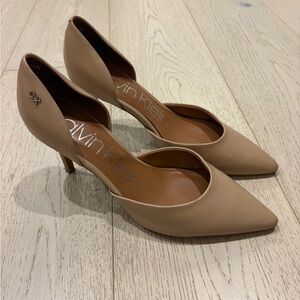 Calvin Klein Nude Pointed Heels, size 9